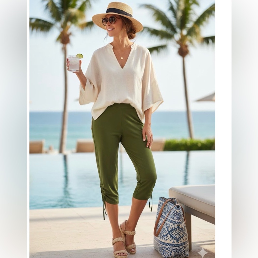 NWT INC Green capri‎ pants size L